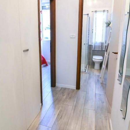 Appartamento Peschiera Пескьера-дель-Гарда Экстерьер фото