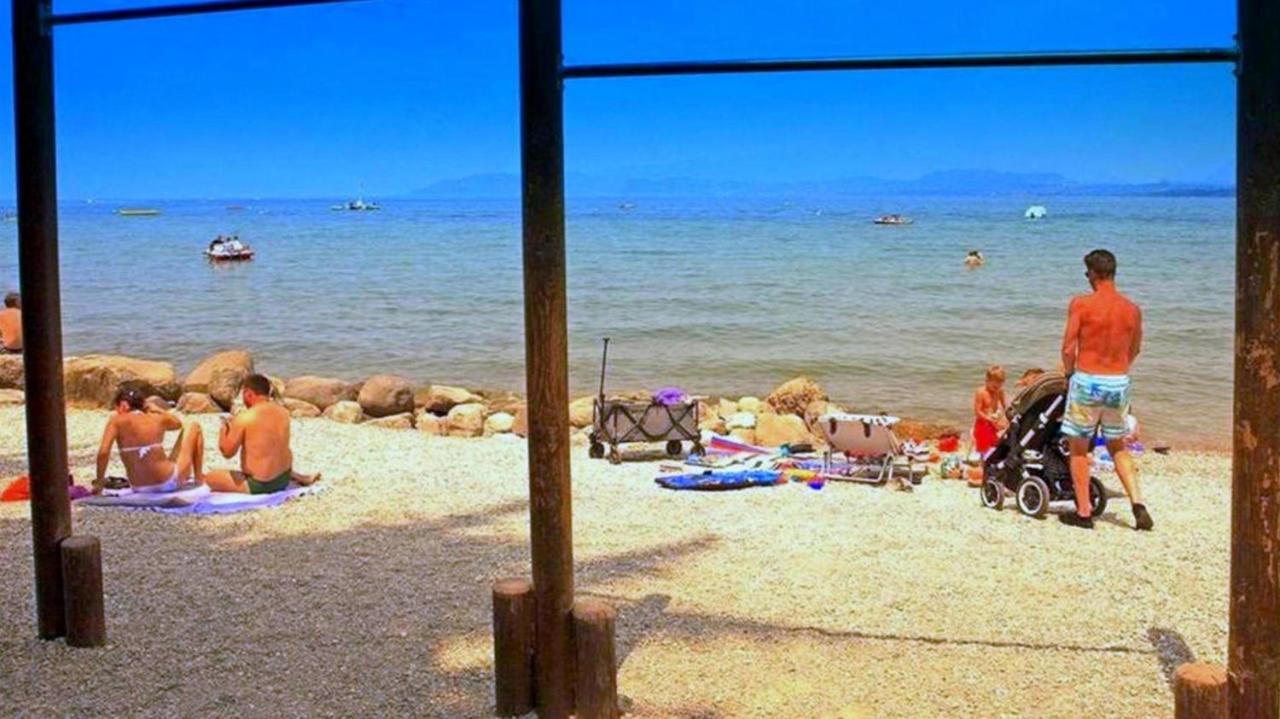 Appartamento Peschiera Пескьера-дель-Гарда Экстерьер фото