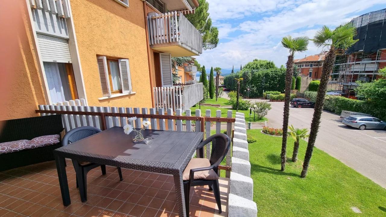 Appartamento Peschiera Пескьера-дель-Гарда Экстерьер фото
