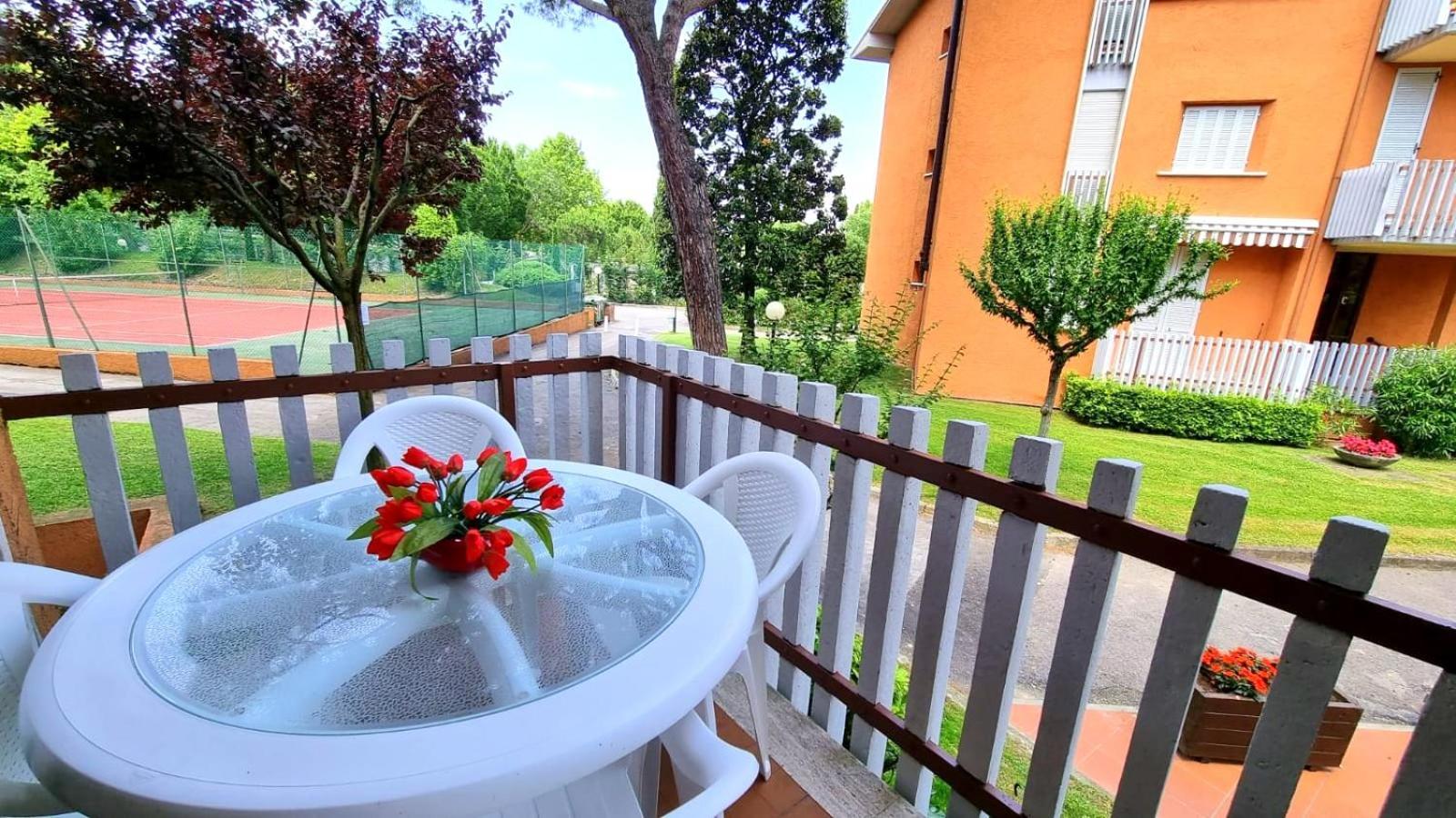 Appartamento Peschiera Пескьера-дель-Гарда Экстерьер фото